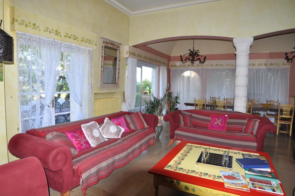 Domaine Le Bourdet Villa Saint-Sauveur-de-Cruzière Exteriör bild